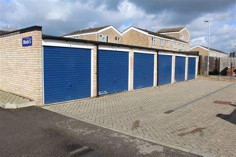 For our workshops and light industrial units, we would expect you to look at anything between 100 800 square feet. . Rent garage near me